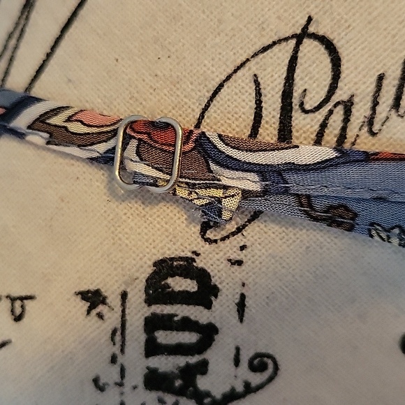 ⭐️NEW⭐️Fall floral camisole - Picture 5 of 8